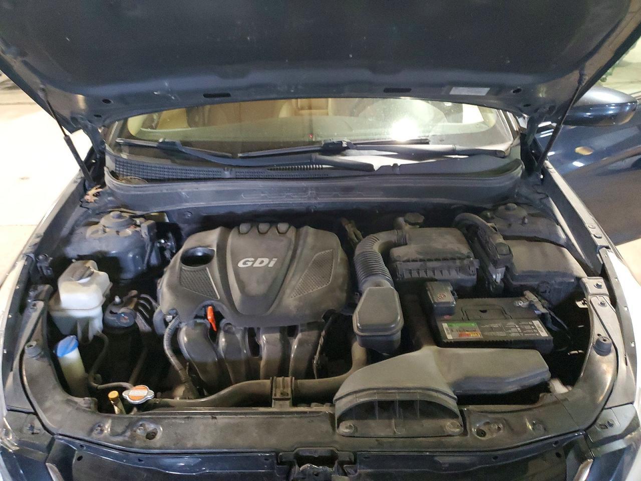 2011 HYUNDAI SONATA