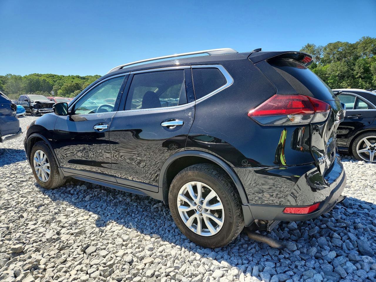 2018 NISSAN ROGUE