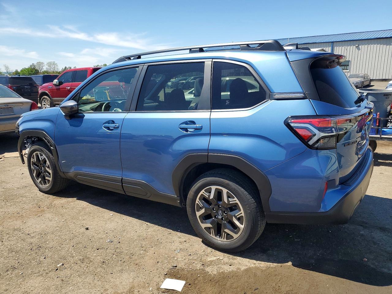 2025 SUBARU FORESTER