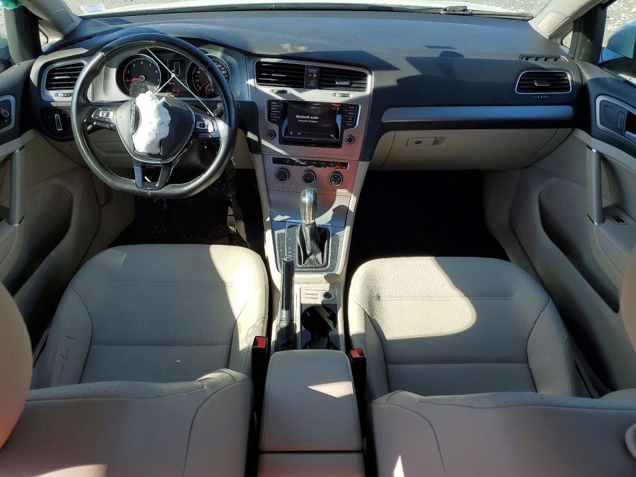 2015 VOLKSWAGEN GOLF