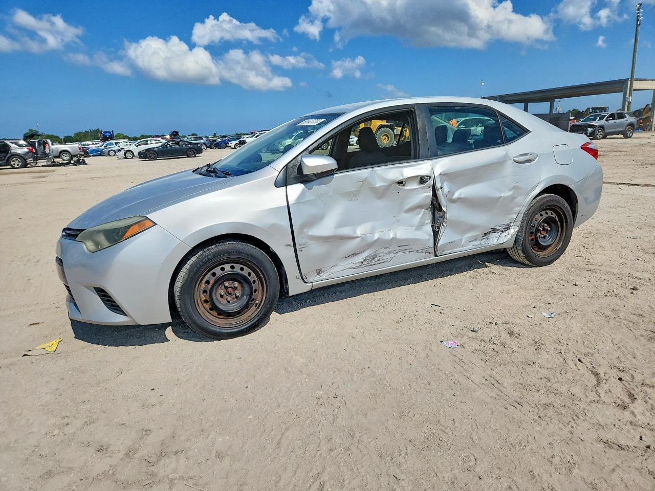 2015 TOYOTA COROLLA