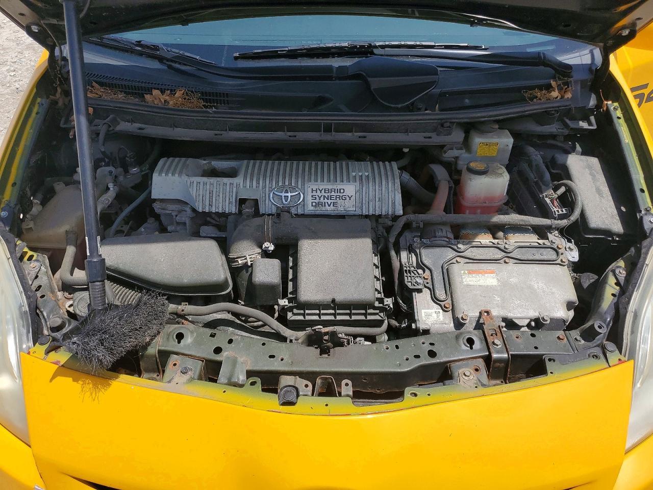 2011 TOYOTA PRIUS