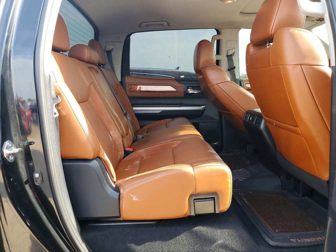 2015 TOYOTA TUNDRA