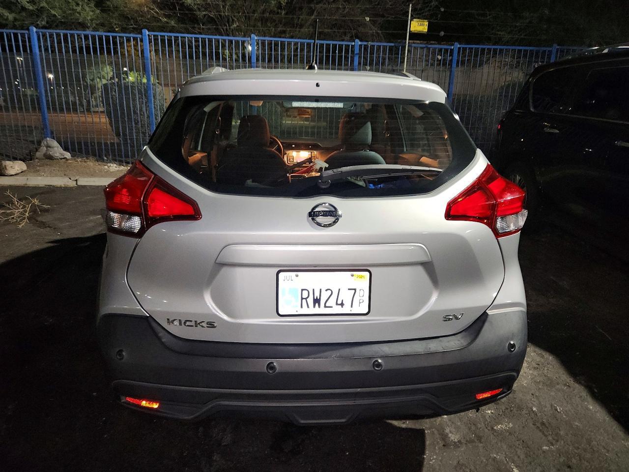 2020 NISSAN KICKS
