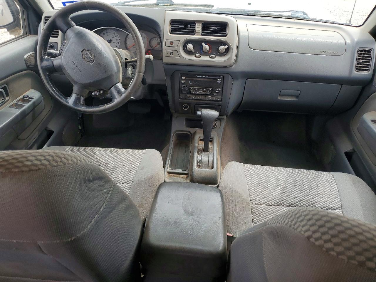 2001 NISSAN Frontier