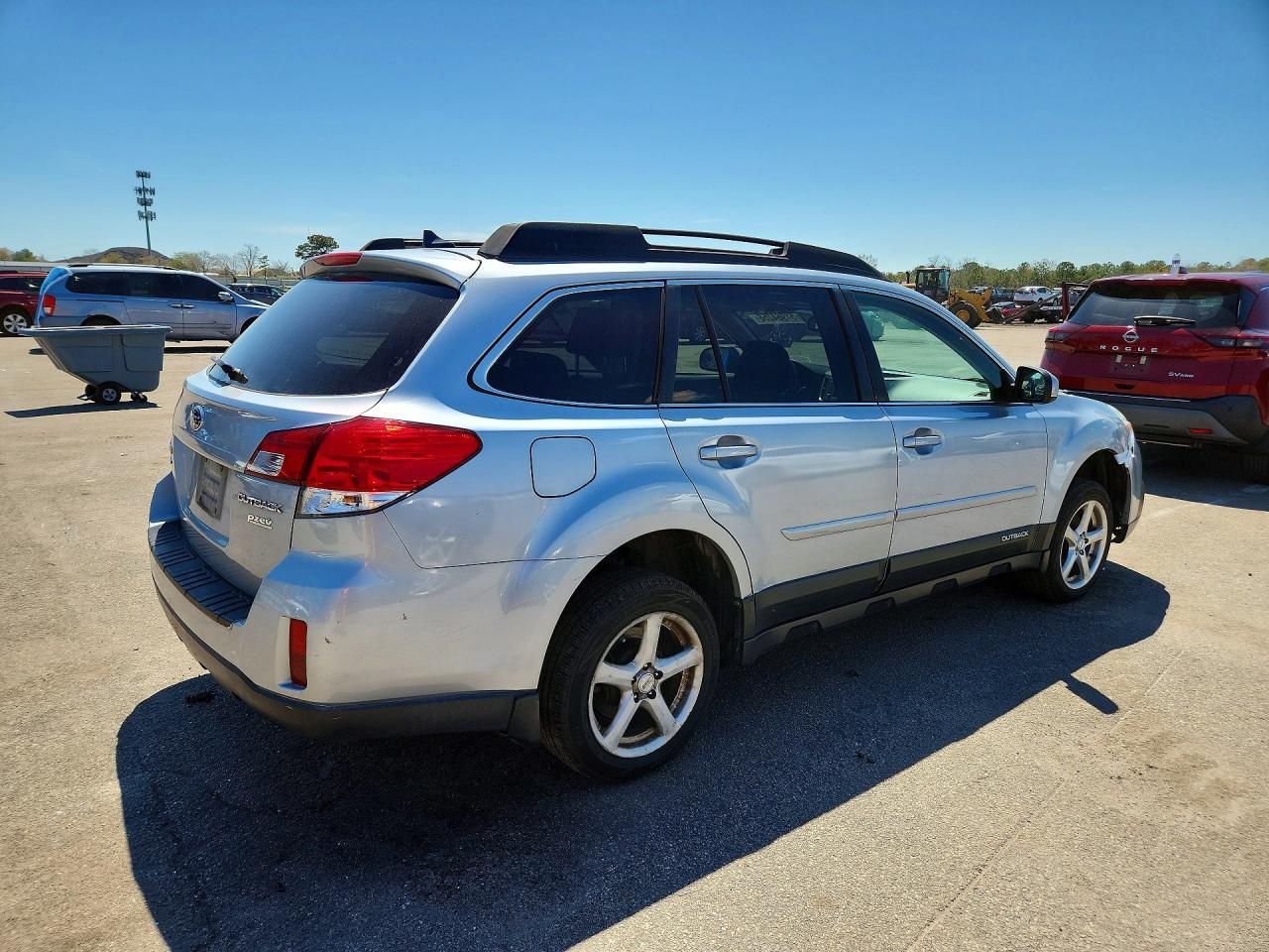 2014 SUBARU Outback