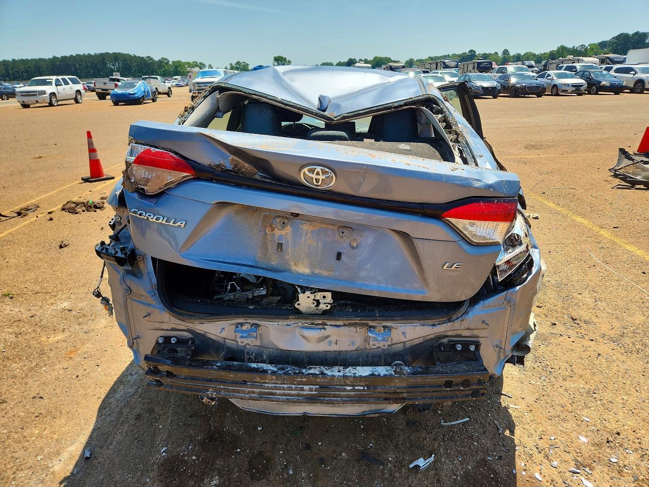 2022 TOYOTA COROLLA