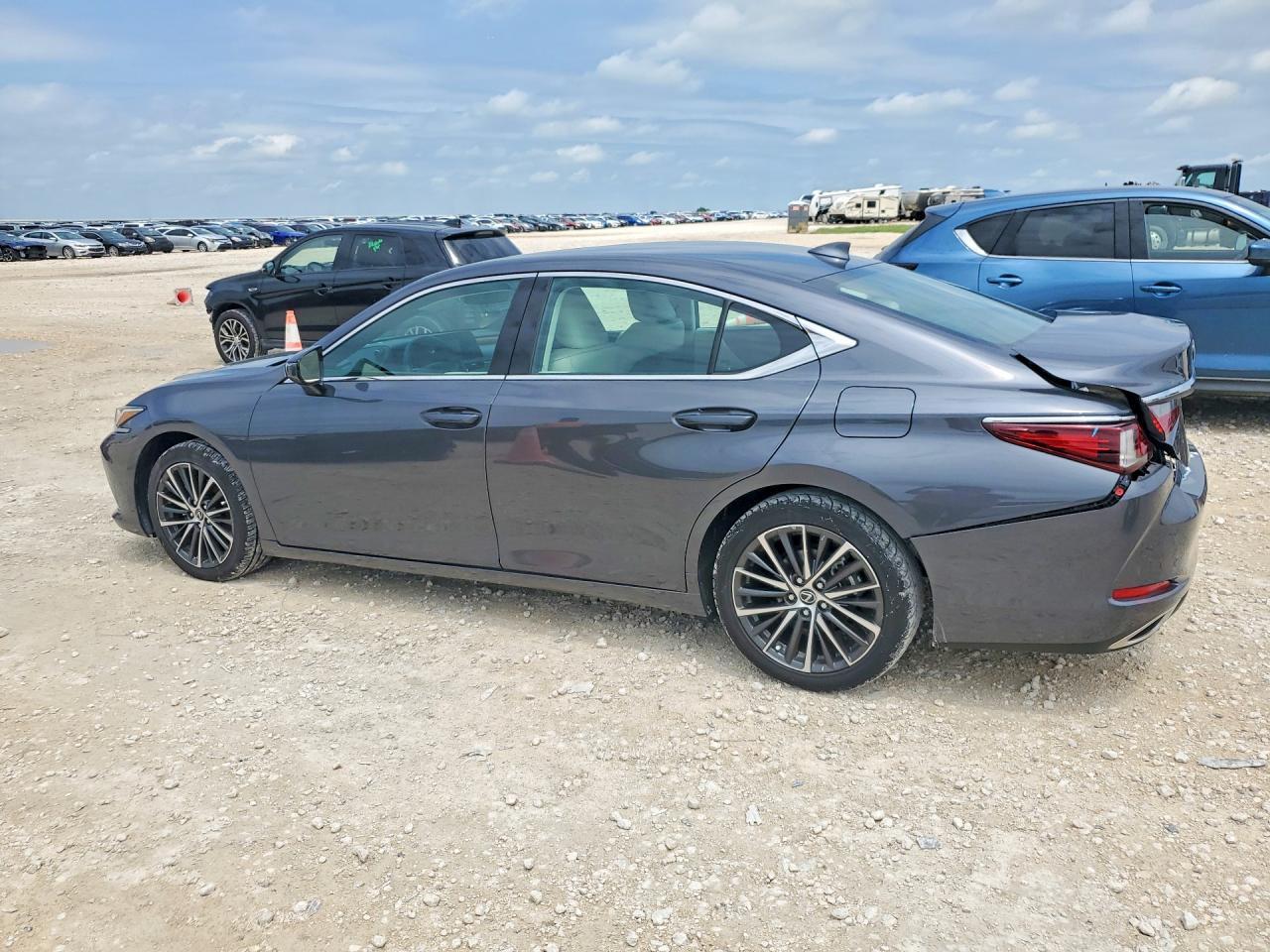 2023 LEXUS ES 350