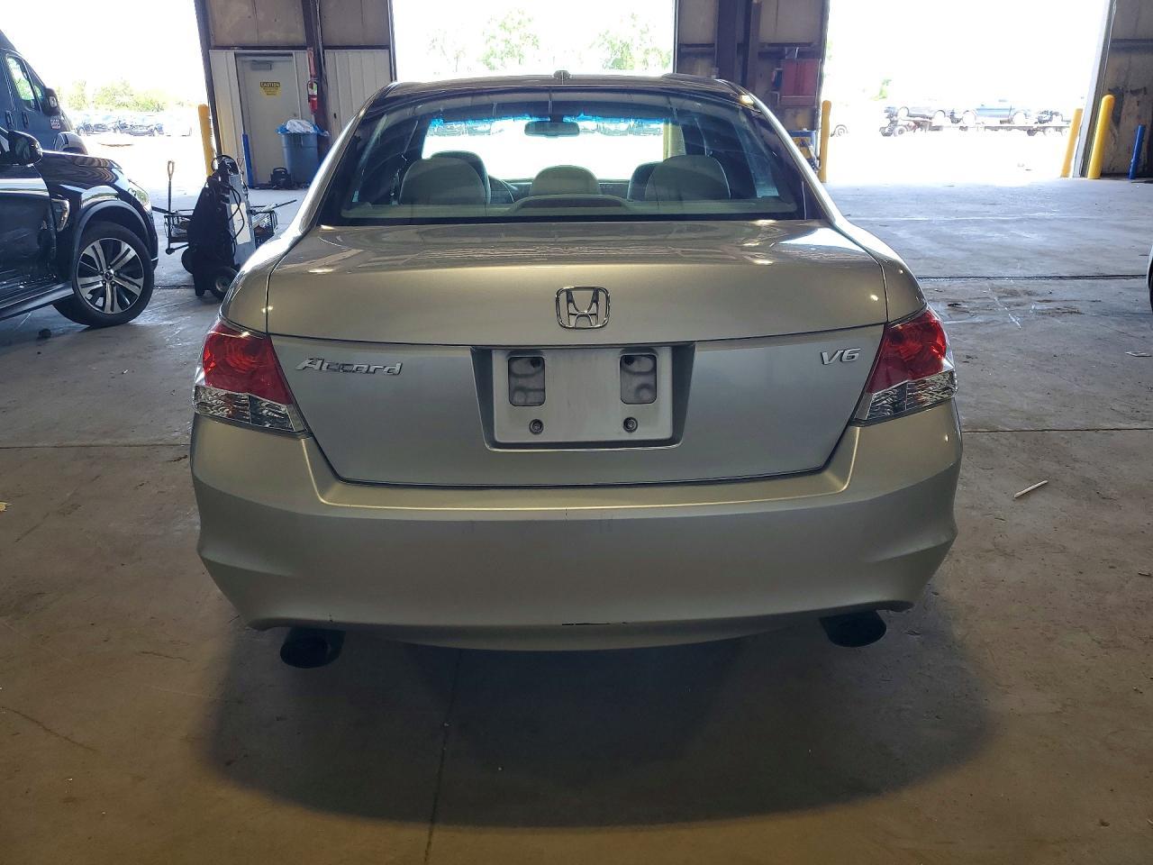 2010 HONDA ACCORD