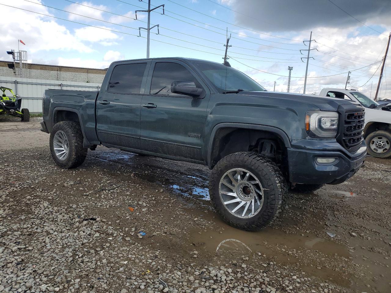 2017 GMC Sierra