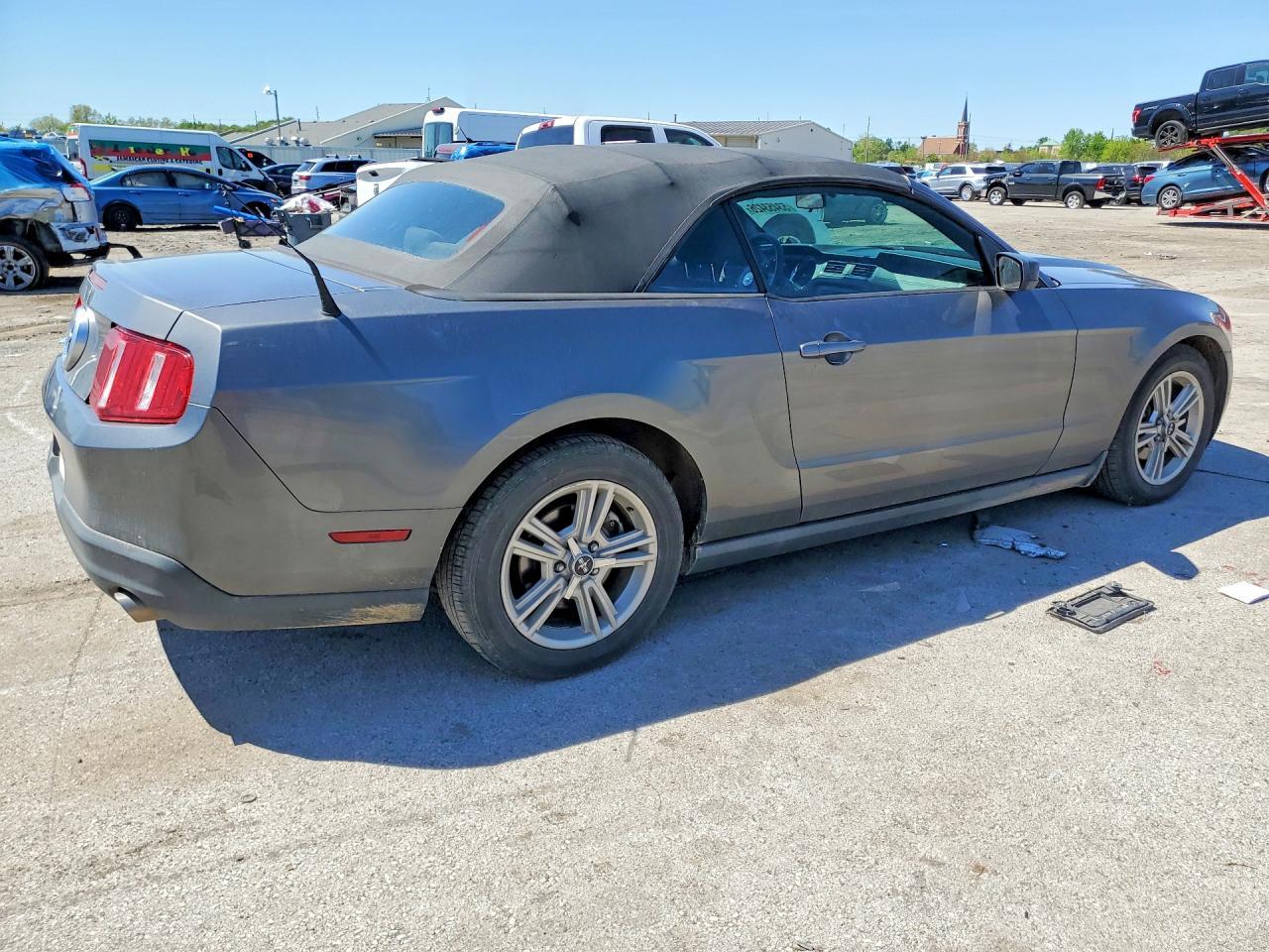 2010 FORD MUSTANG