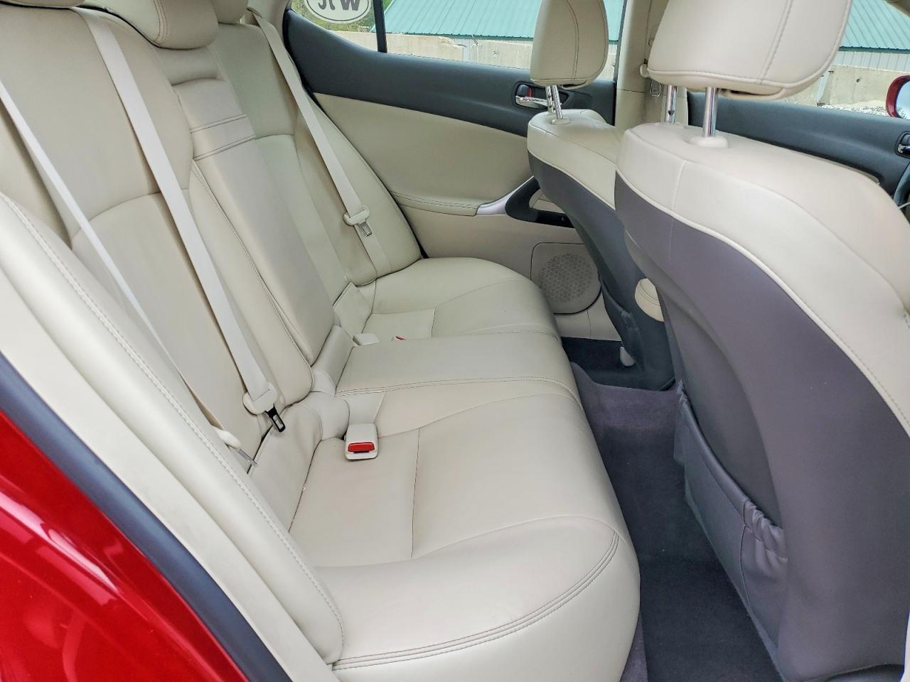2012 LEXUS IS 250