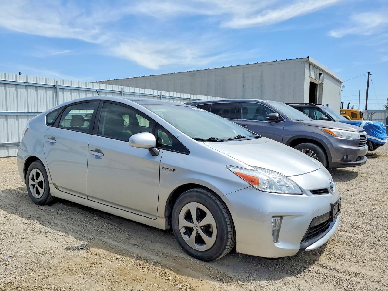 2013 TOYOTA PRIUS