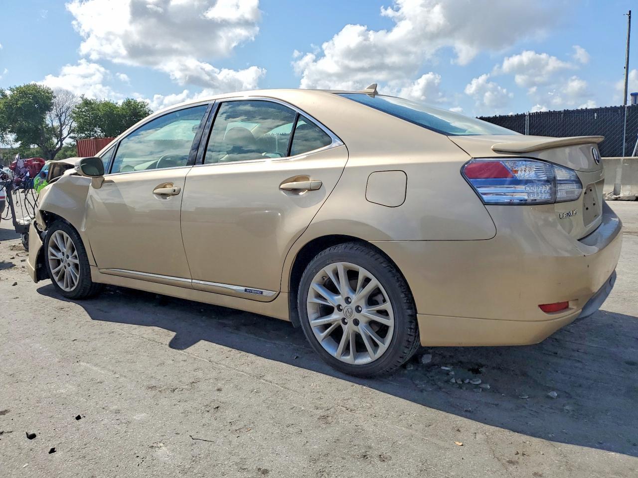 2010 LEXUS HS 250h