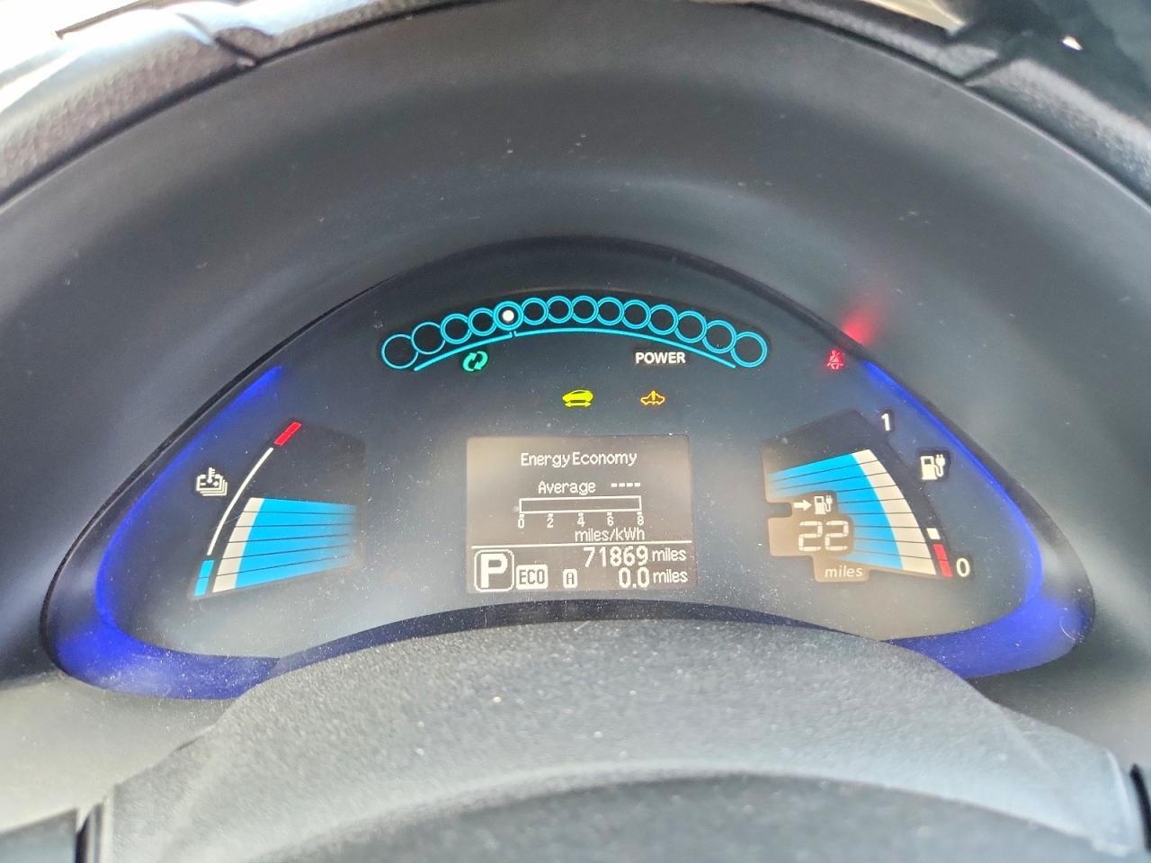 2013 NISSAN LEAF