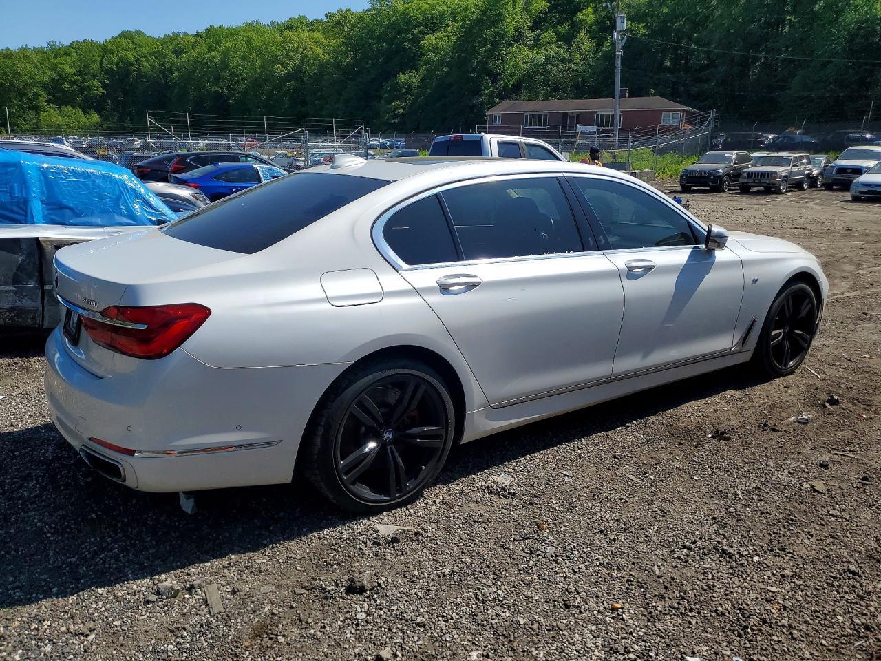 2016 BMW 7 series
