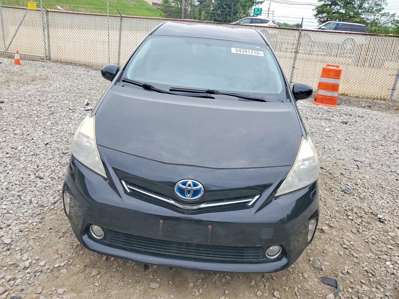 2012 TOYOTA PRIUS V