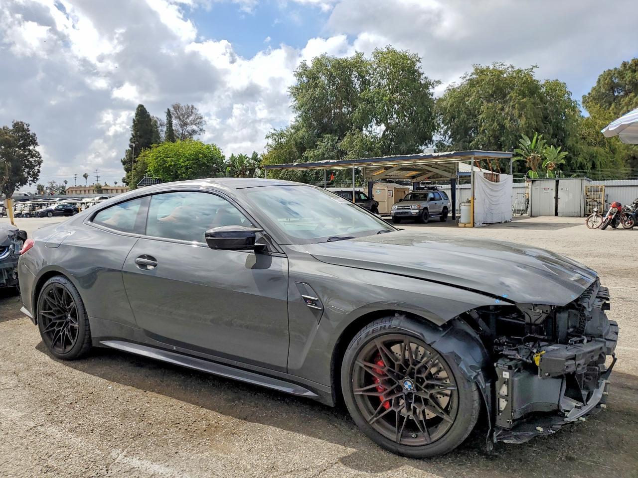 2025 BMW M4