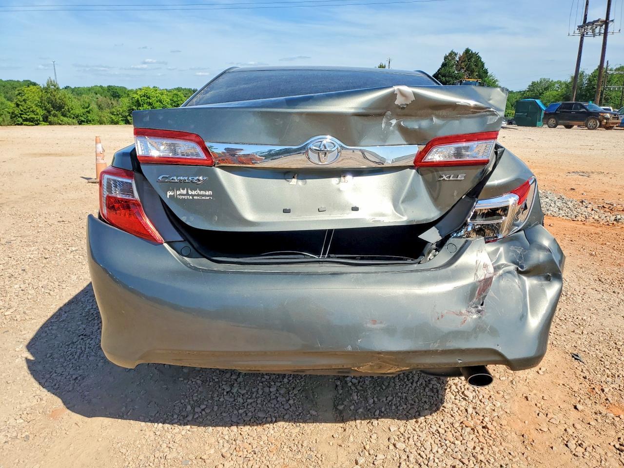 2013 TOYOTA CAMRY