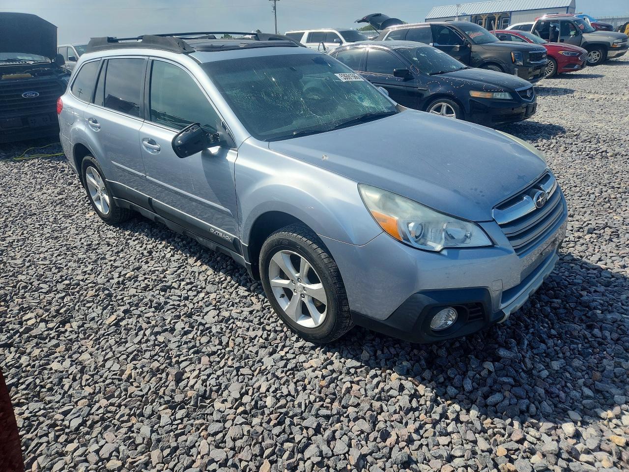 2013 SUBARU Outback