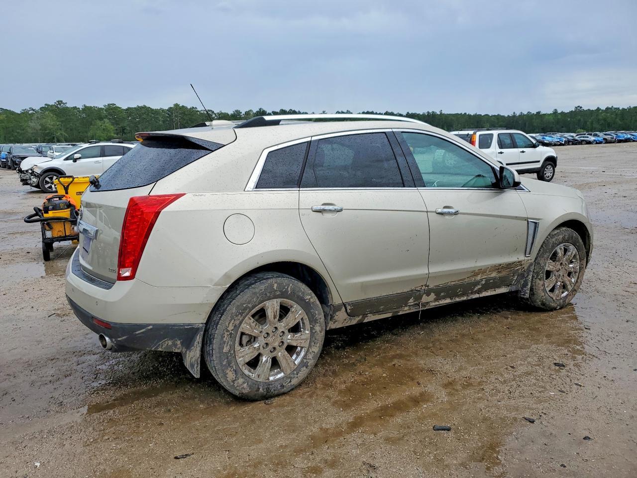 2016 CADILLAC SRX