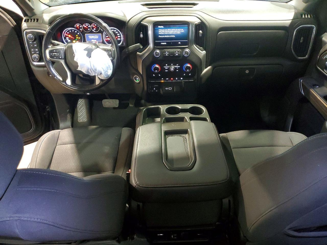 2021 CHEVROLET Silverado