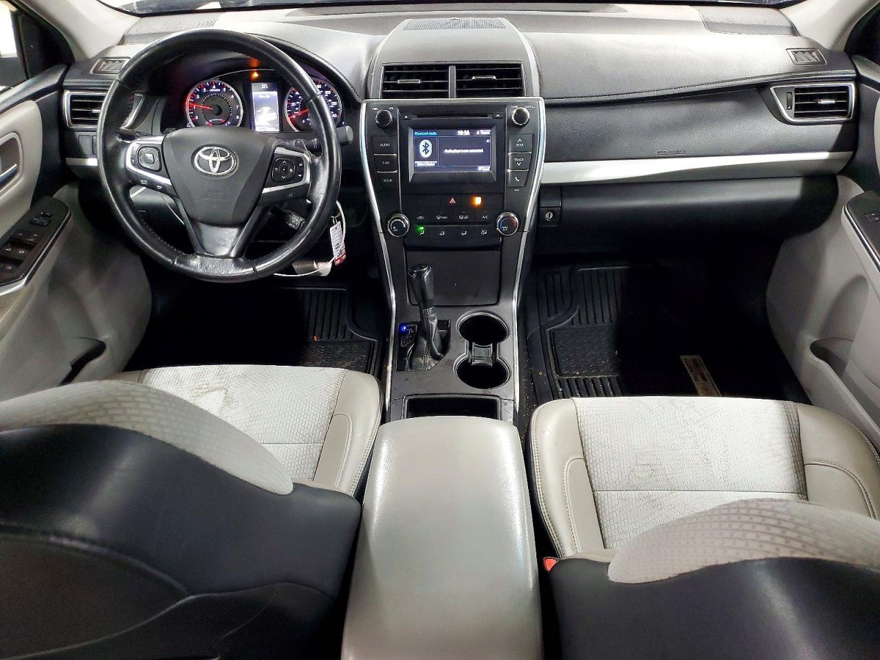 2016 TOYOTA CAMRY