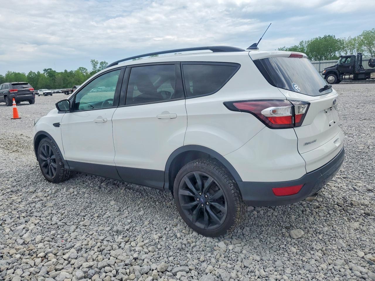 2018 FORD ESCAPE
