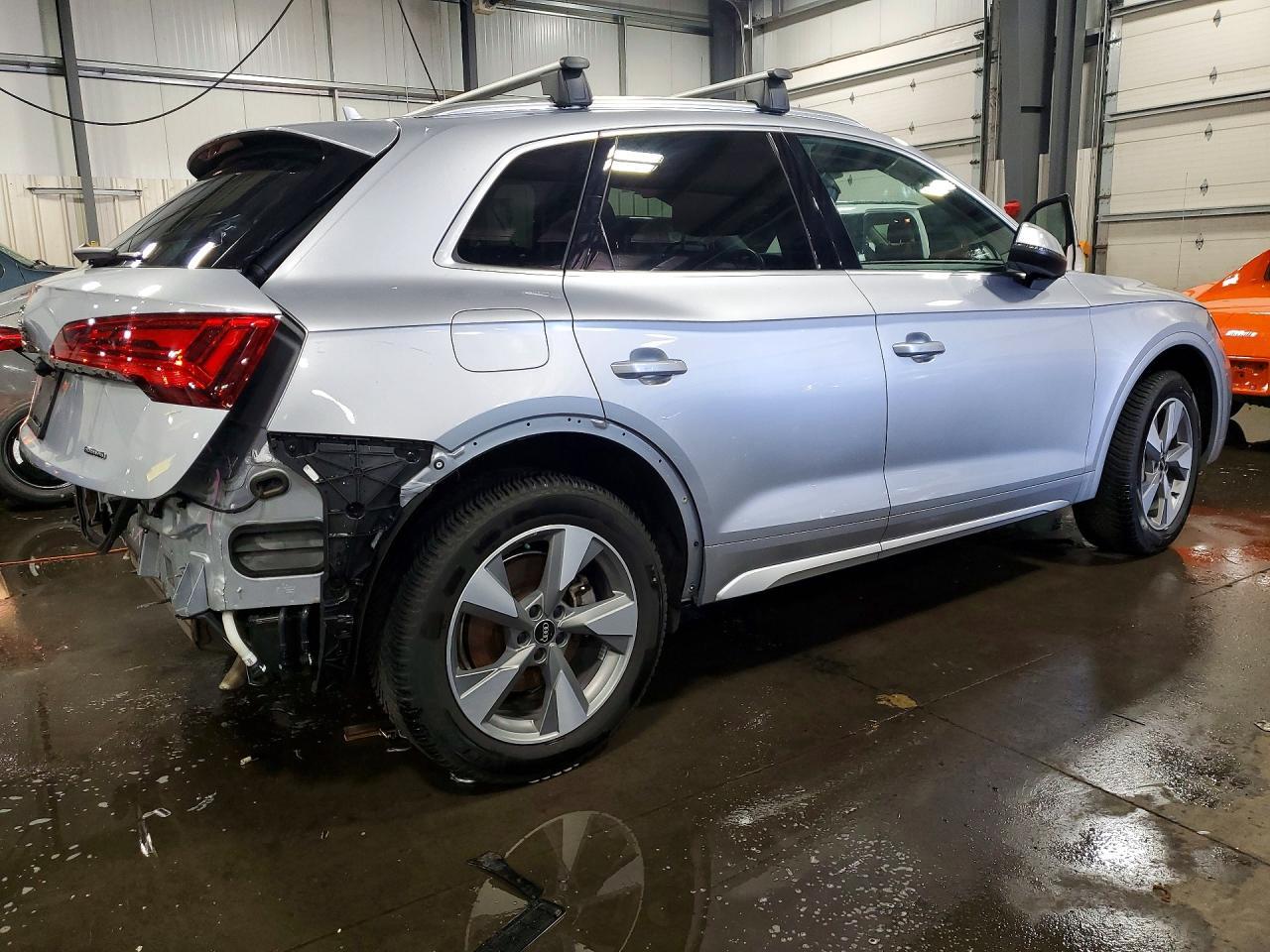 2022 AUDI Q5