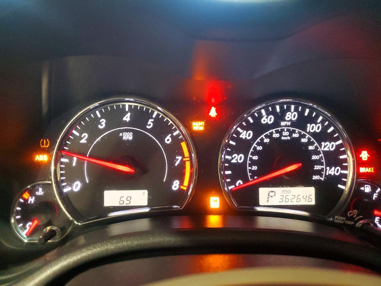 2013 TOYOTA COROLLA