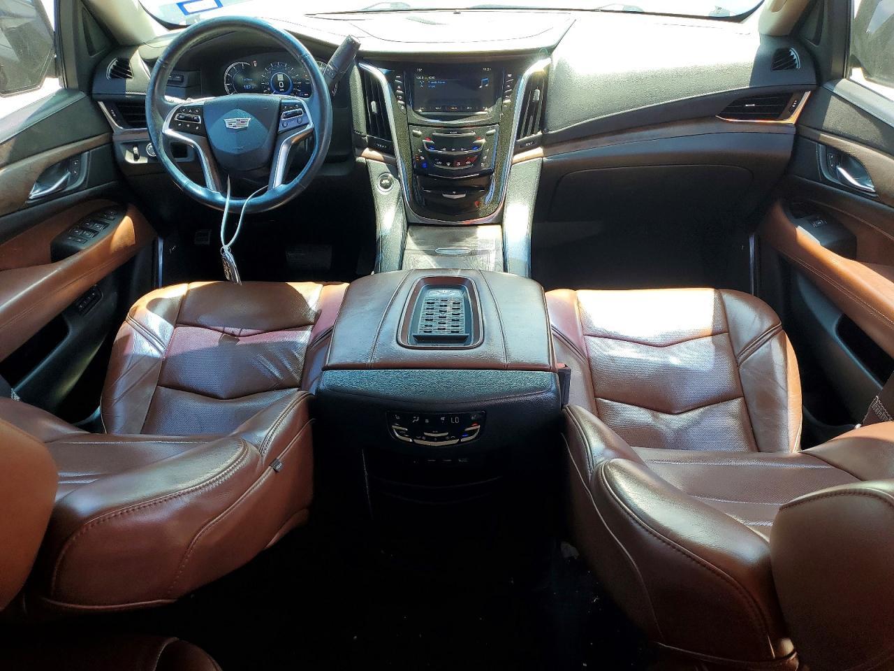 2017 CADILLAC ESCALADE