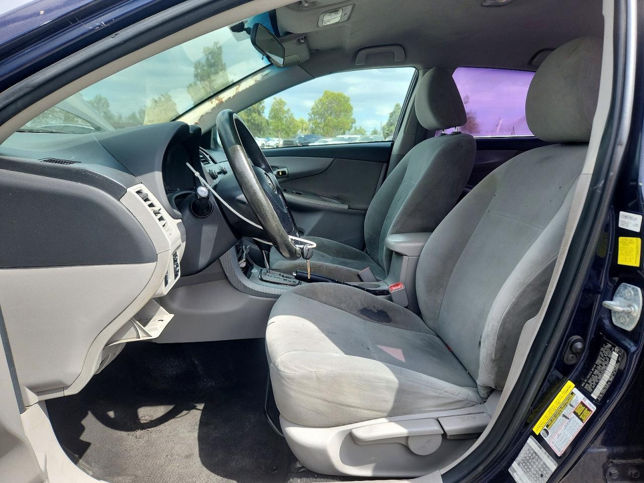 2011 TOYOTA COROLLA