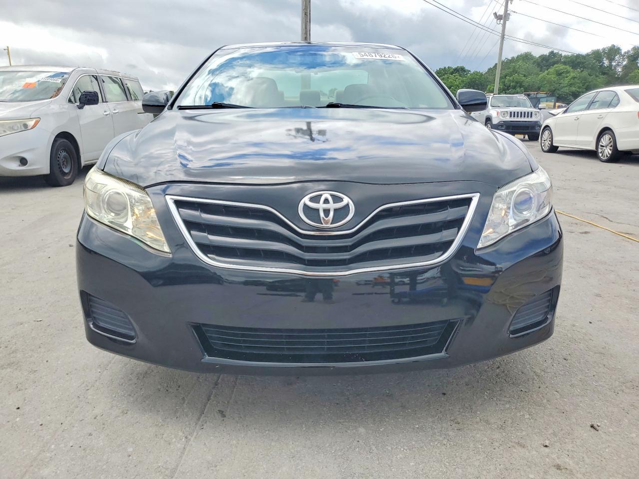 2010 TOYOTA CAMRY