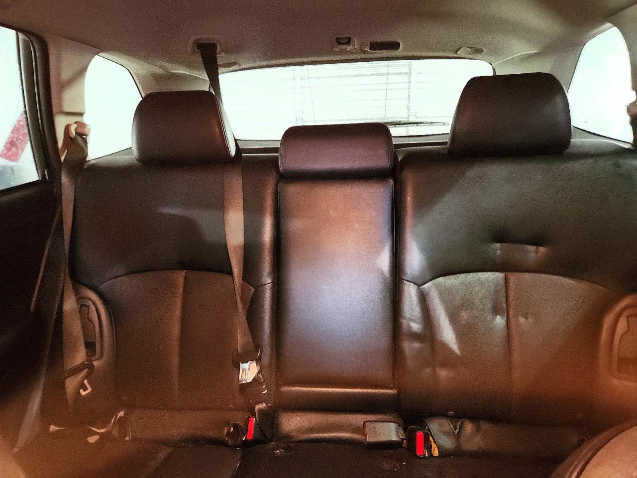 2013 SUBARU Outback