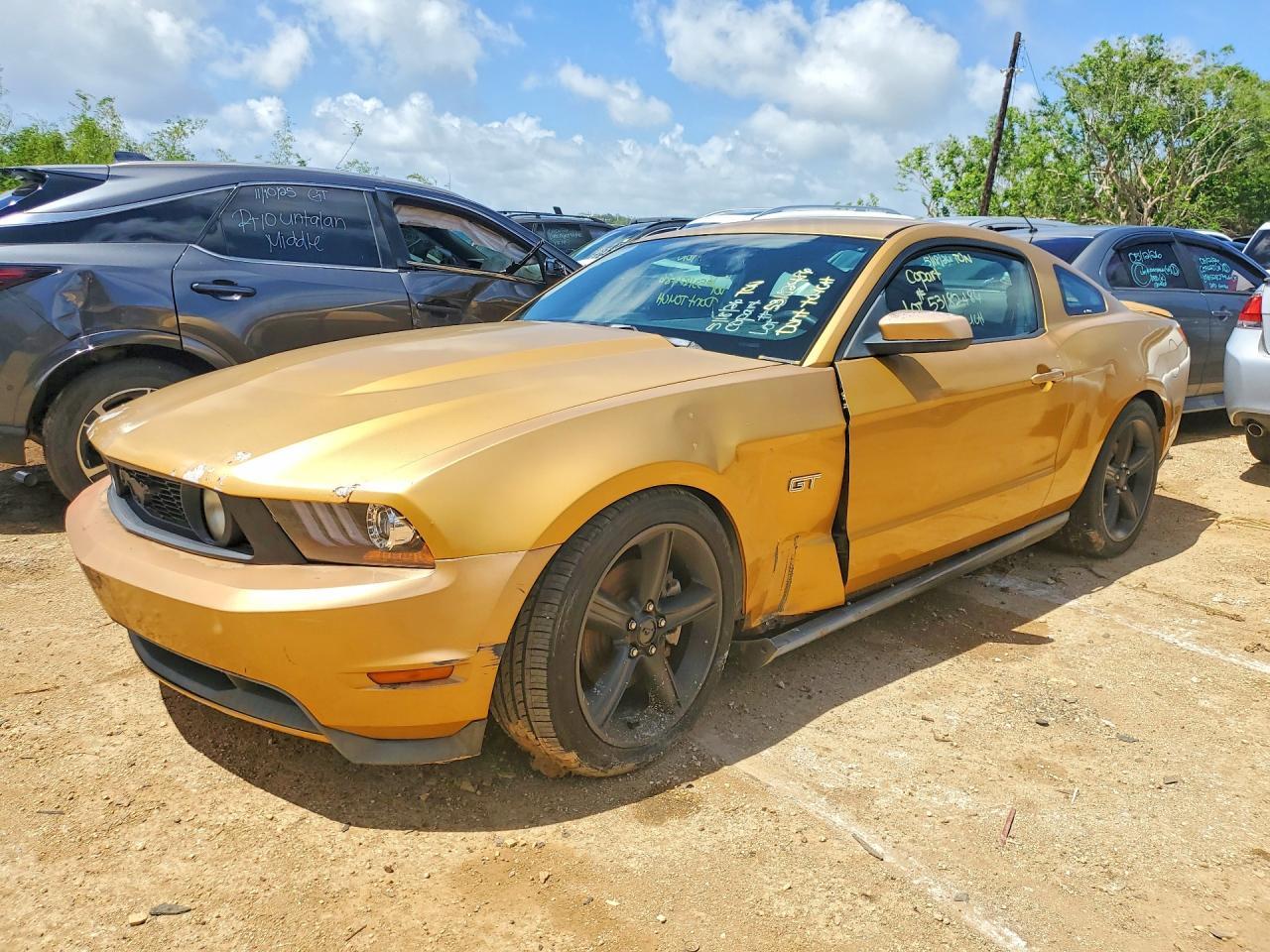 2010 FORD MUSTANG
