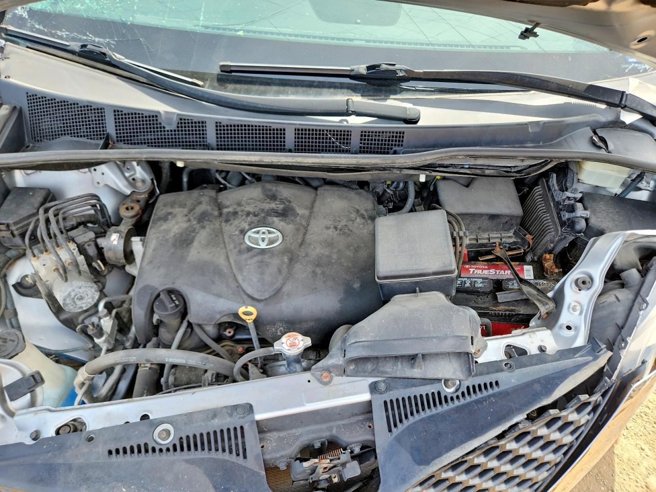 2017 TOYOTA SIENNA