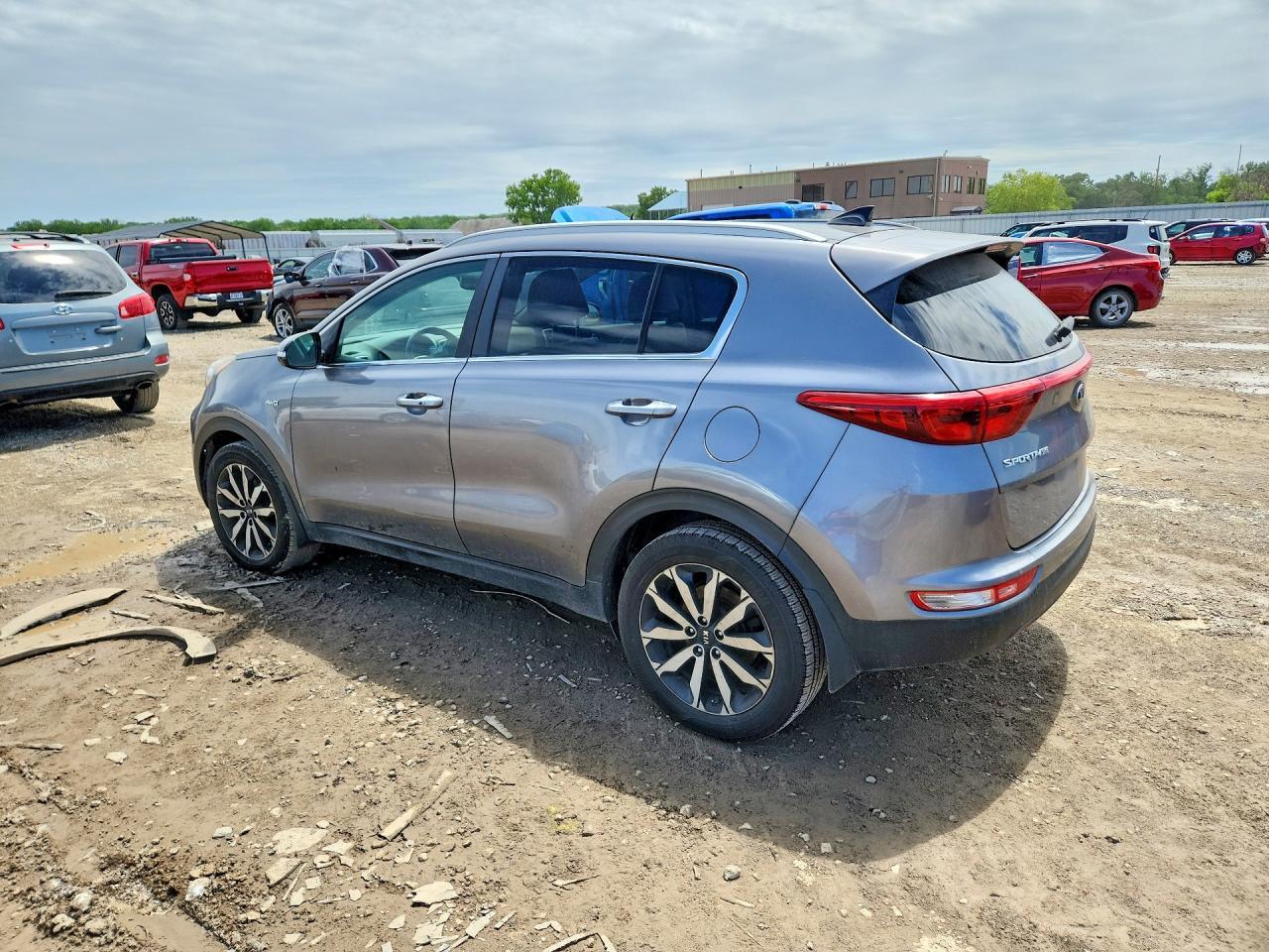 2017 KIA SPORTAGE