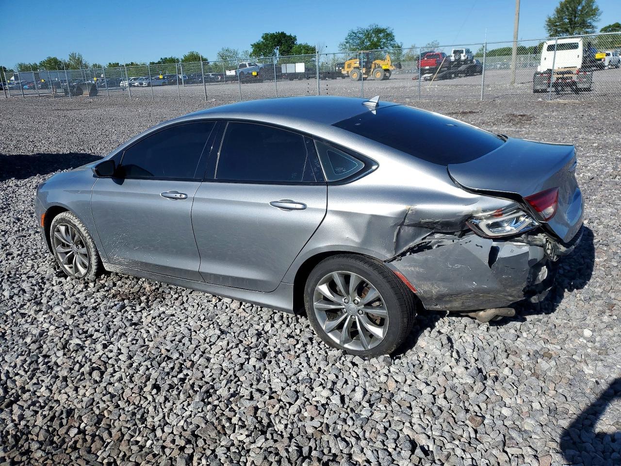 2016 CHRYSLER 200