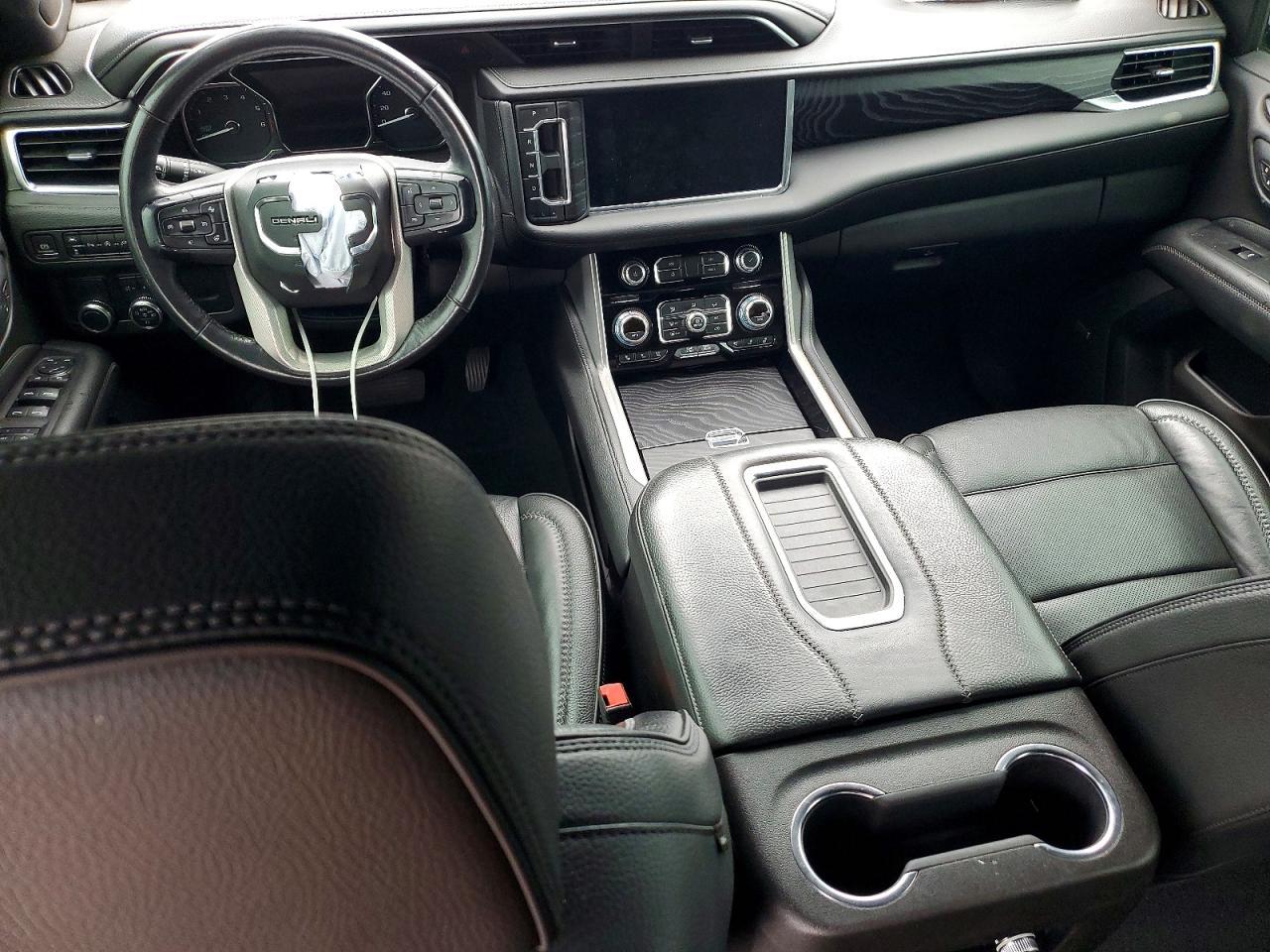 2021 GMC Yukon