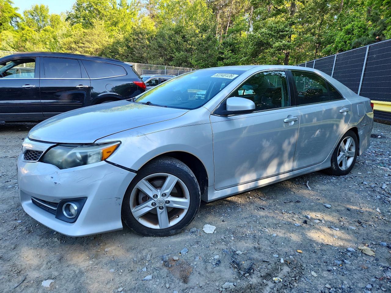 2014 TOYOTA CAMRY