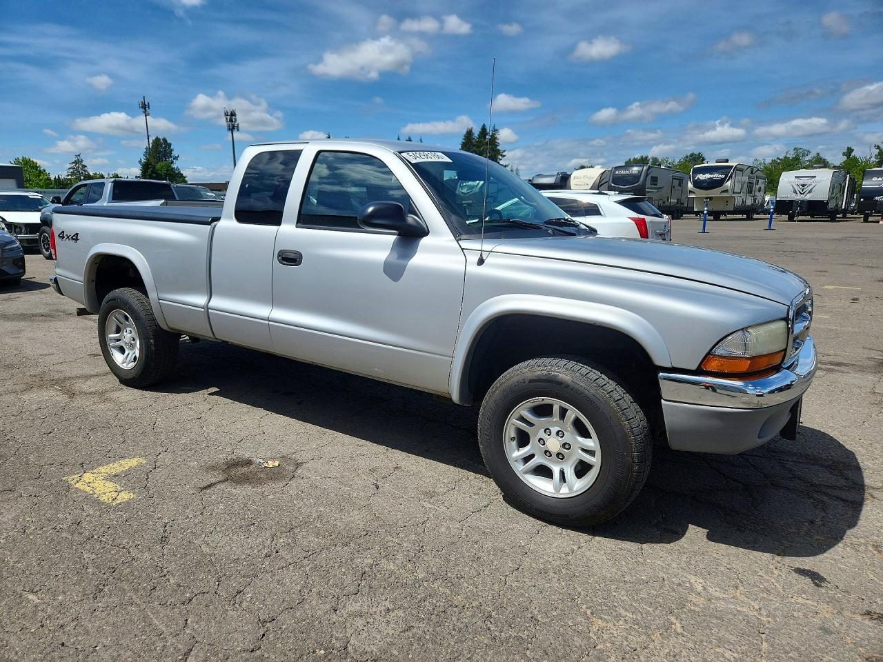 2004 DODGE Dakota