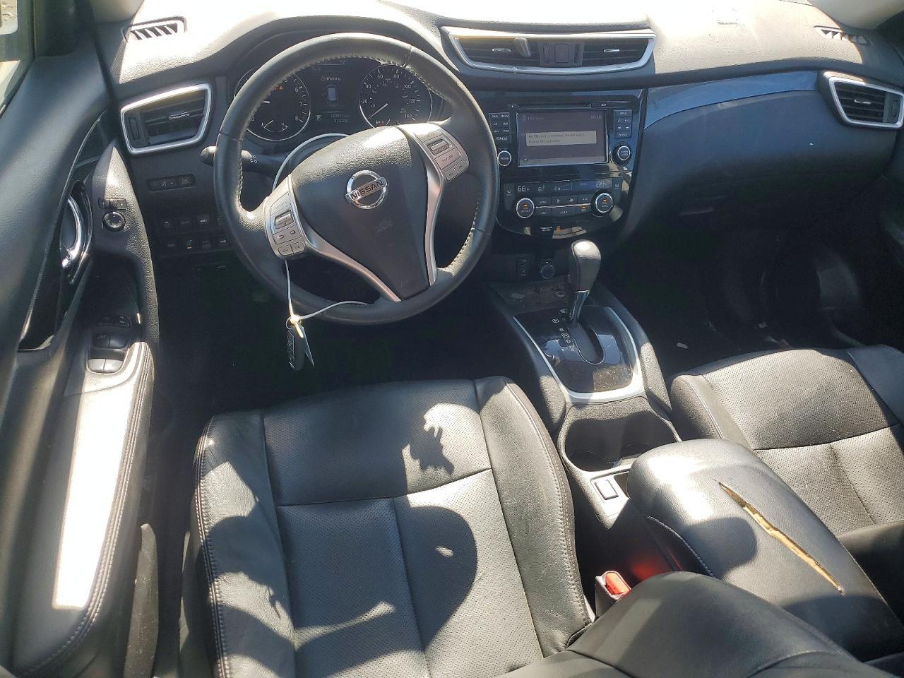 2015 NISSAN ROGUE
