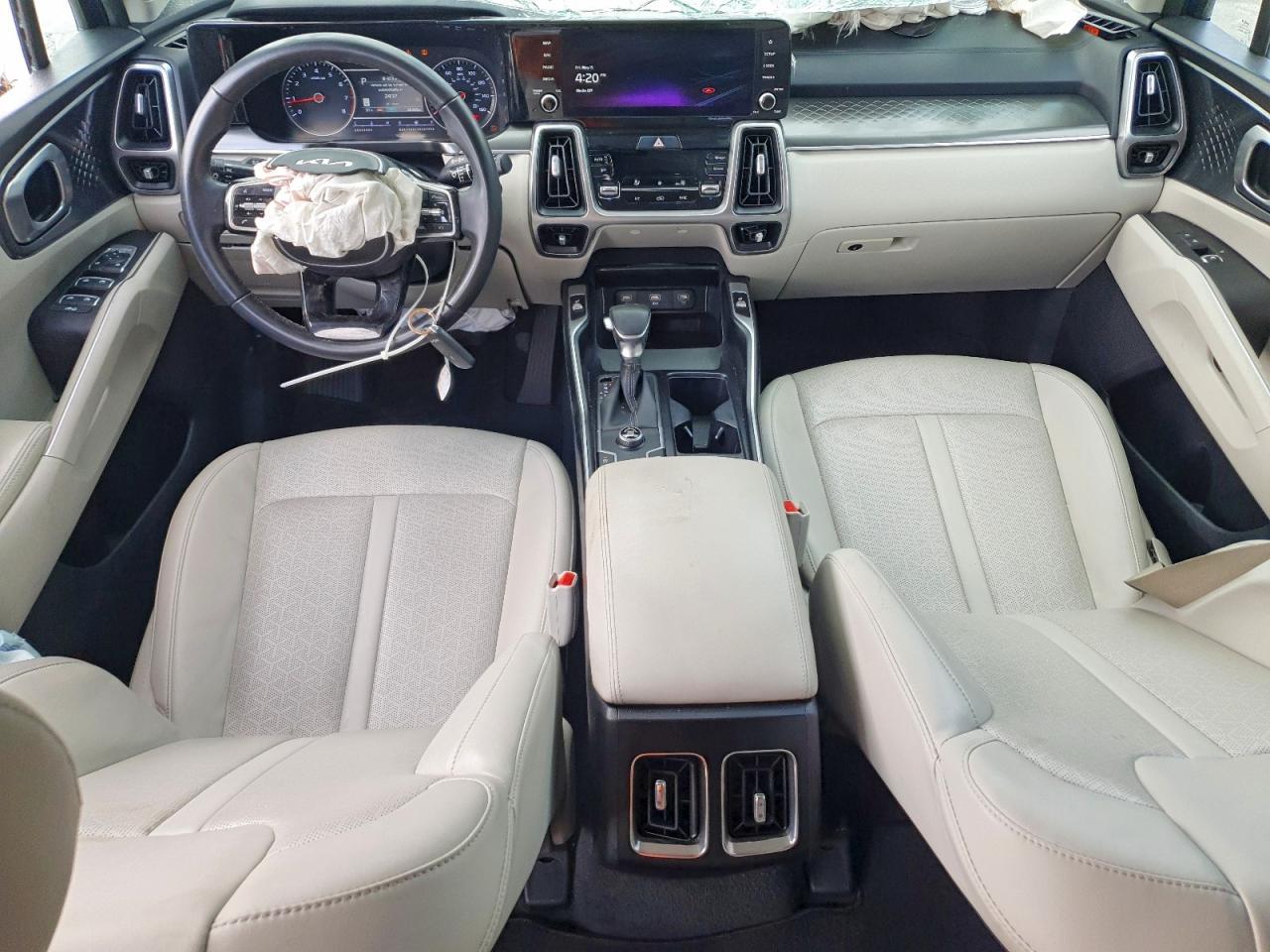 2022 KIA SORENTO