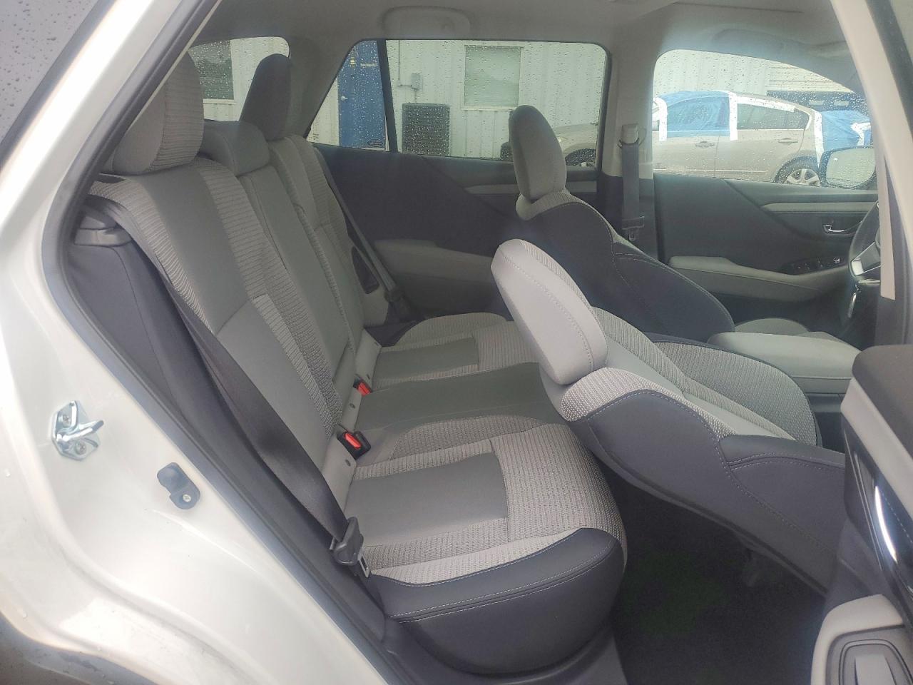 2025 SUBARU Outback