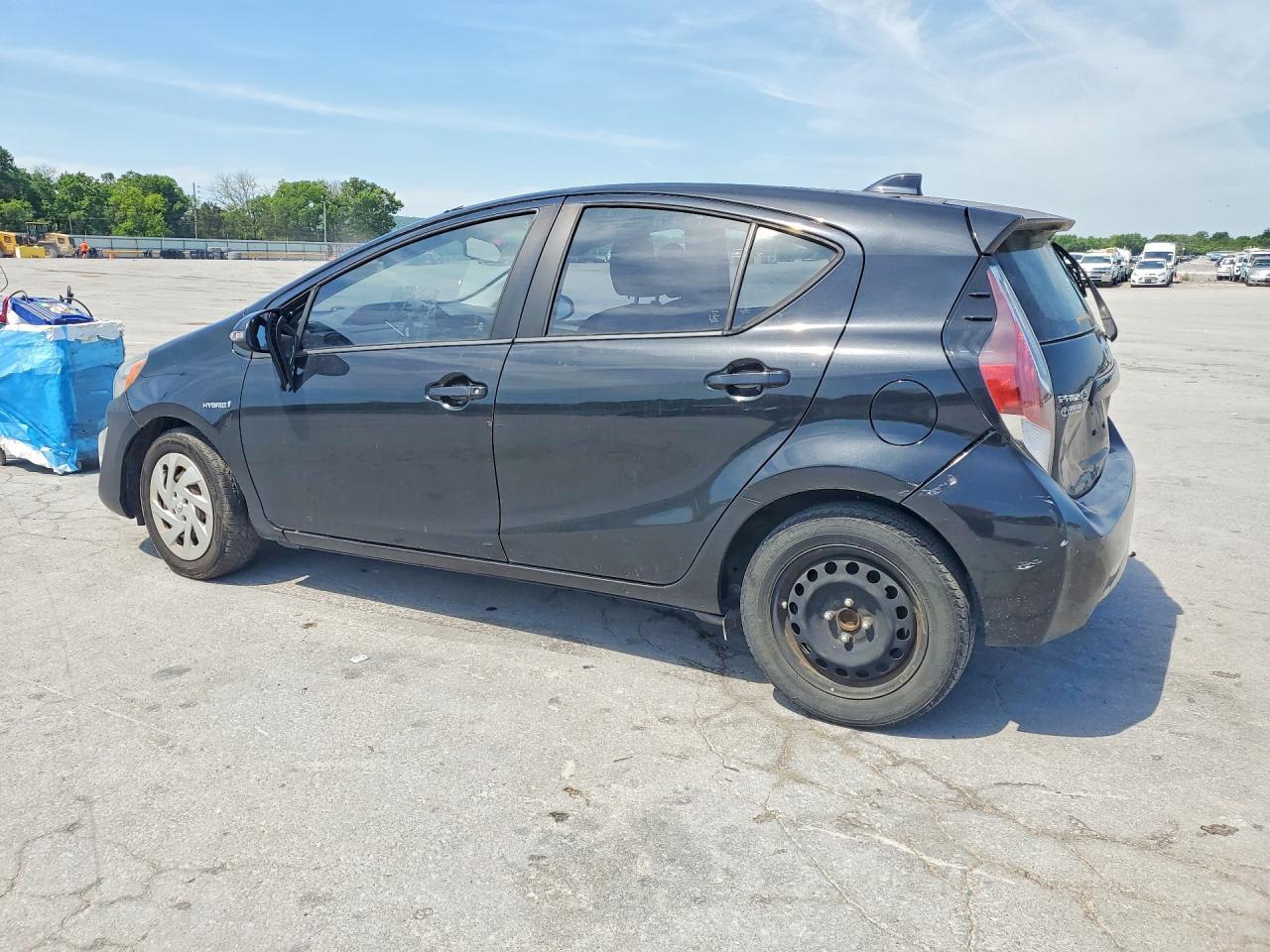 2015 TOYOTA Prius c