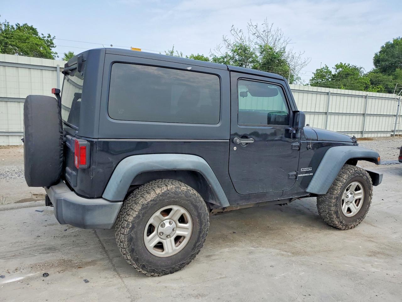 2016 JEEP WRANGLER