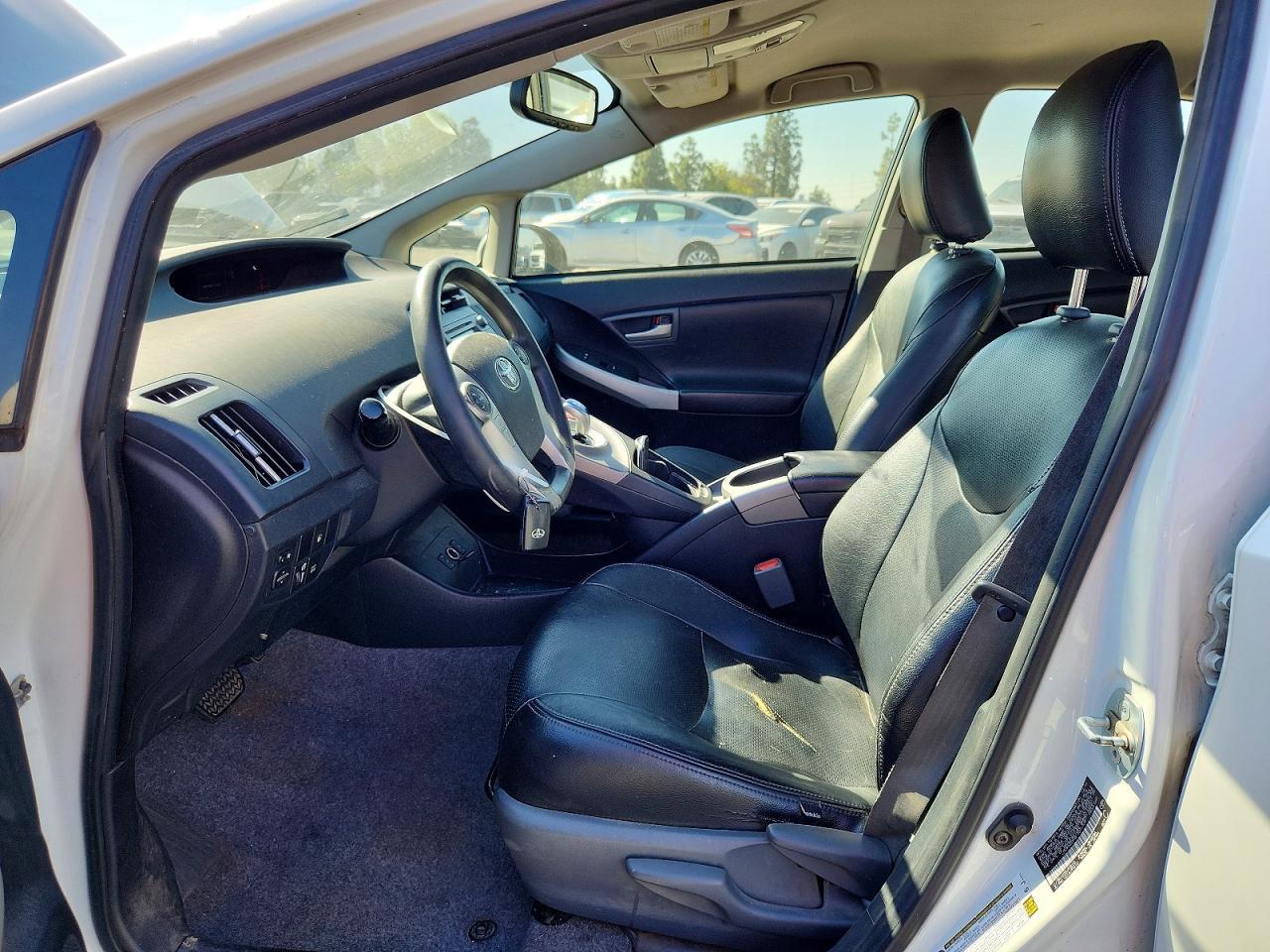 2015 TOYOTA Prius Plug-In