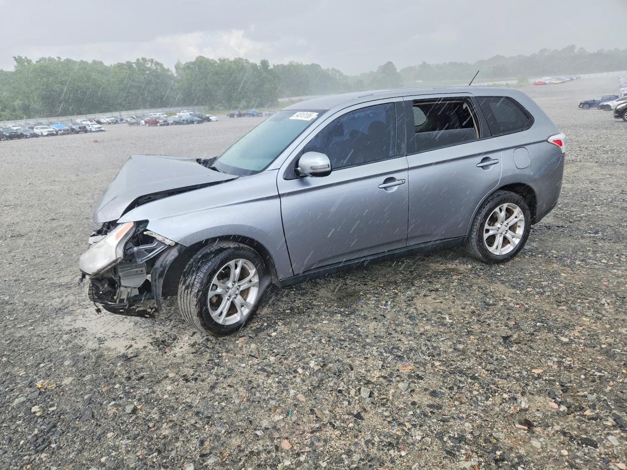 2014 MITSUBISHI outlander
