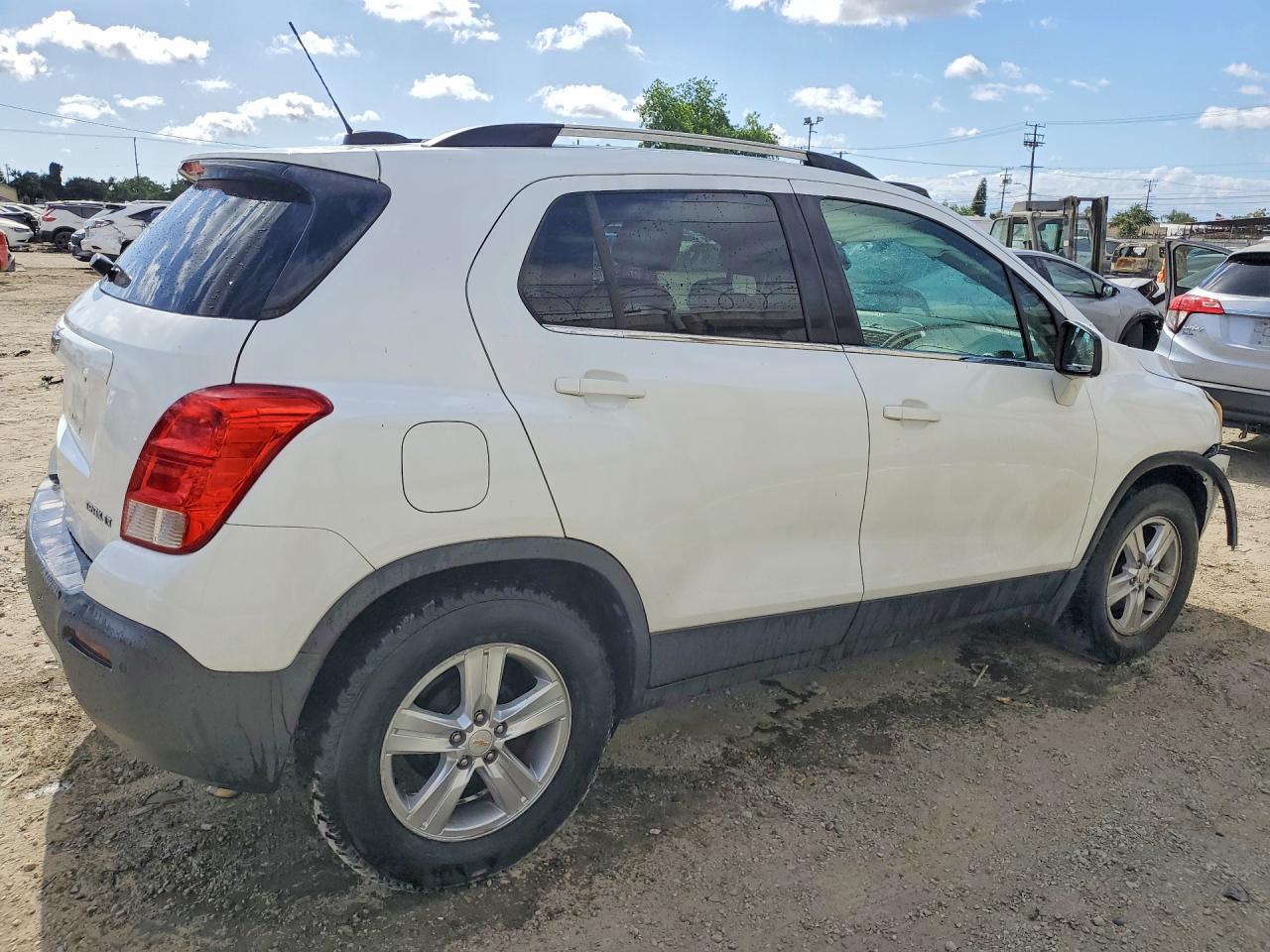 2015 CHEVROLET TRAX