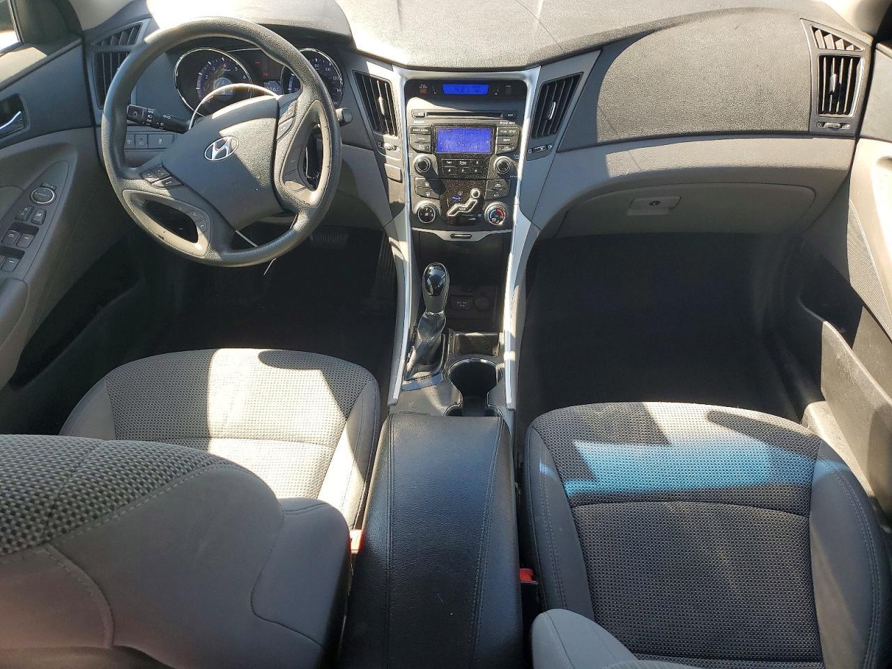 2013 HYUNDAI SONATA